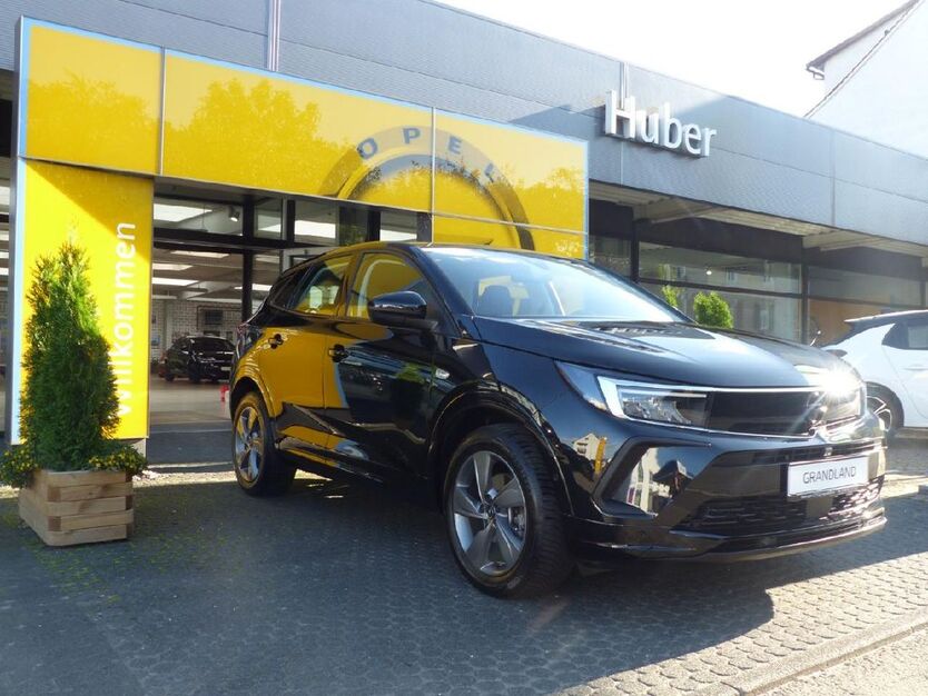 Opel Grandland (X) 17.500 km 24.950 € Neustadt 35279