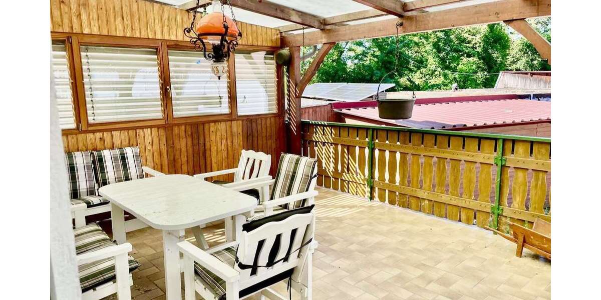 Haus zum Kaufen in Neuenburg 795.000 € 298 m² 8 zimmer