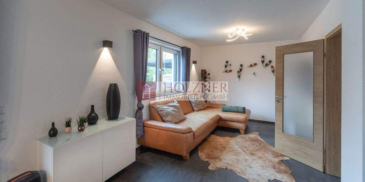 Doppelhaushälfte Altdorf Aich - 5 Zimmer, 152 m&sup2;, 2.100&euro; | Angebot:23886598