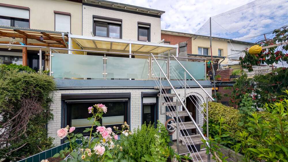 Haus zum Kaufen in Wolgast 357.000 € 175 m² 6 zimmer