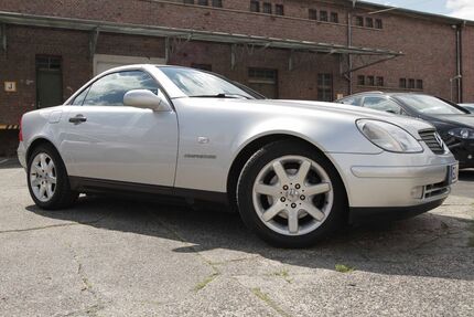 Mercedes-Benz SLK 230 36.300 km 9.800 € Staufenberg 35460