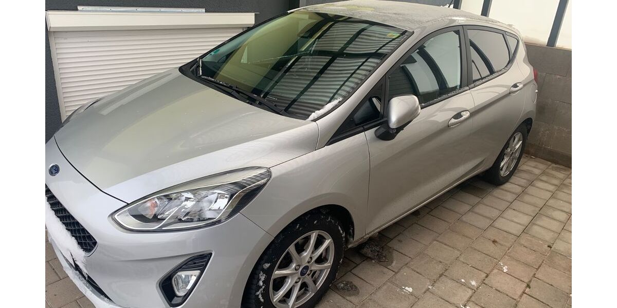 Ford Fiesta 89.000 km 7.850 &euro; Engelsbrand 75331
