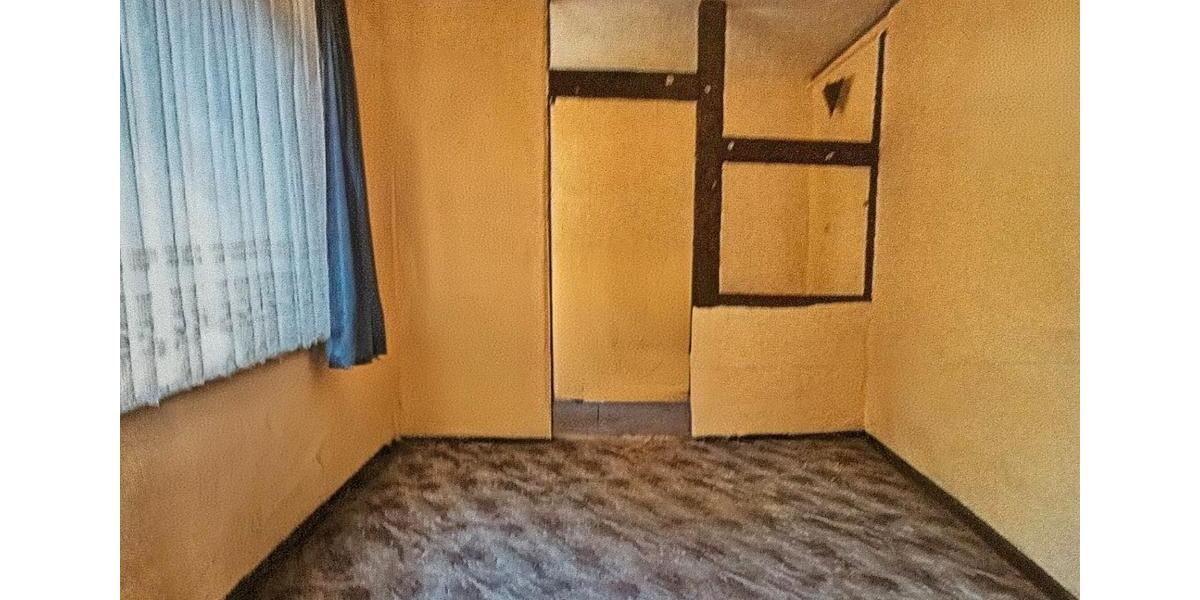 Einfamilienhaus Lüdersdorf - 6 Zimmer, 150 m&sup2;, 199.000&euro; | Angebot:26854994