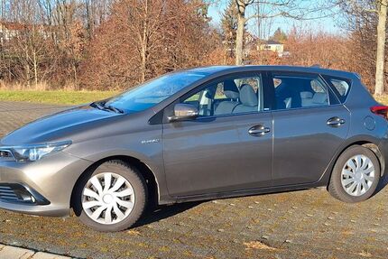 Toyota Auris 91.111 km 13.500 &euro; Hartmannsdorf 09232