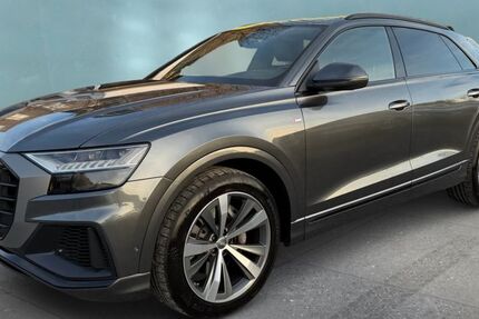 Audi Q8 124.000 km 45.999 &euro; München 81243