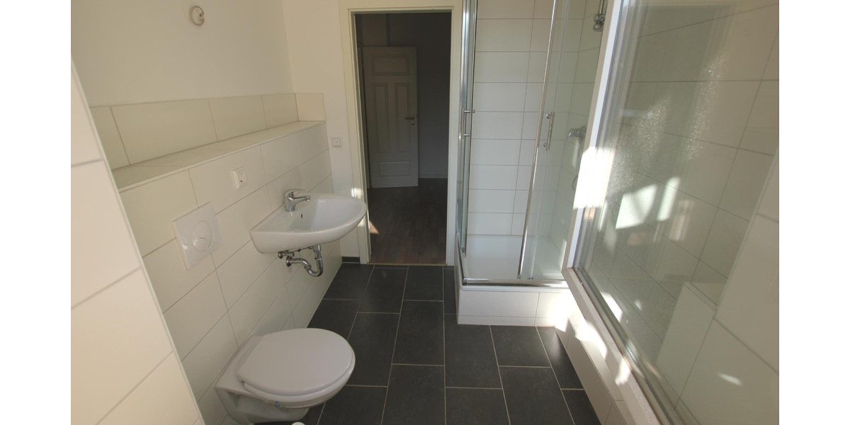 moderne 1 Raum-Wohnung mit 15 m² großer Terrasse und Mietergarten! - Erdgeschoßwohnung Gera Pforten | Angebot:26882352