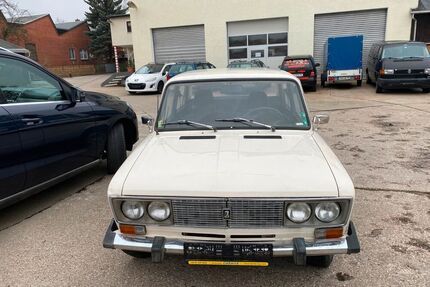 Lada Andere