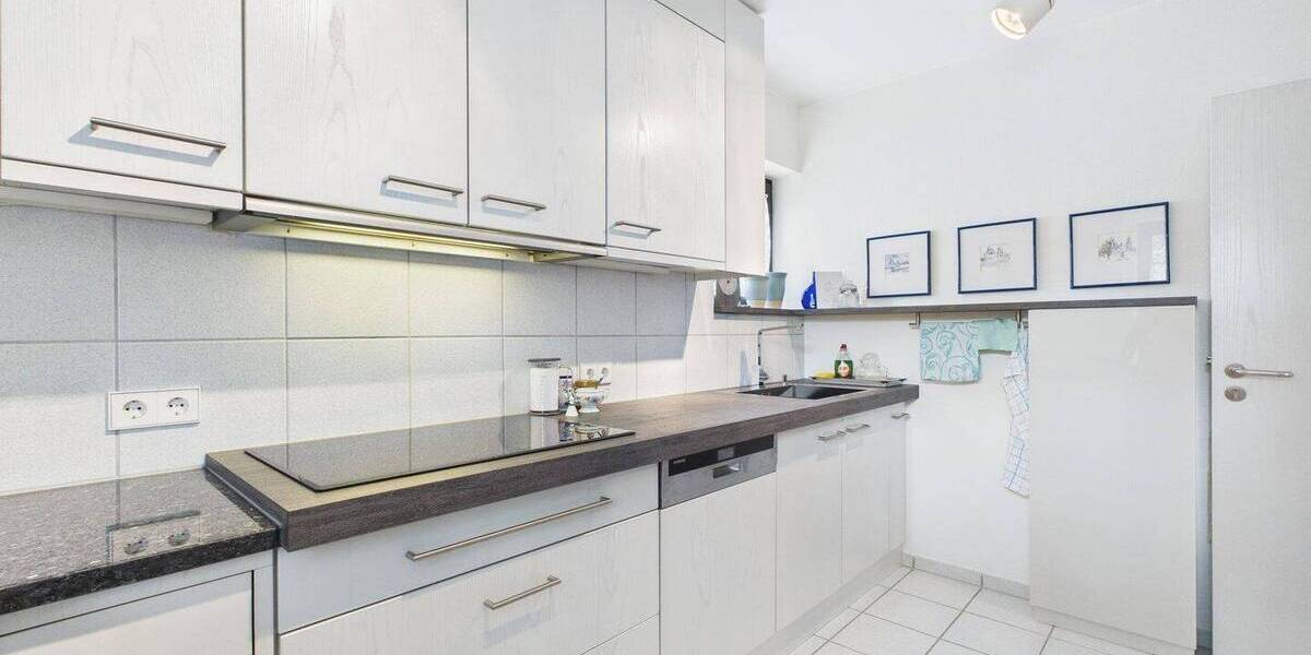 Exklusive, innenarchitektonisch gestaltete Wohnungen über zwei Etagen, einzeln zugänglich 6 zimmer