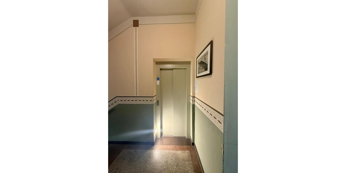 Wohnen auf Zeit Stuttgart Bad Cannstatt - 3 Zimmer, 120 m&sup2;, 1.000&euro; | Angebot:26671238