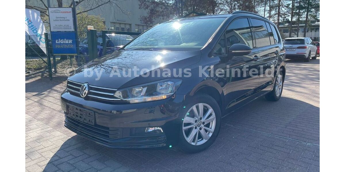 VW Touran 203.339 km 11.000 &euro; Borkheide 14822