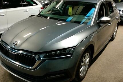 Skoda Octavia 156.128 km 11.900 &euro; Höhenkirchen 85635