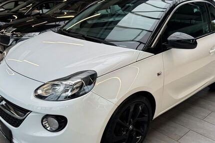 Opel Adam 157.000 km 6.450 &euro; Detmold 32758