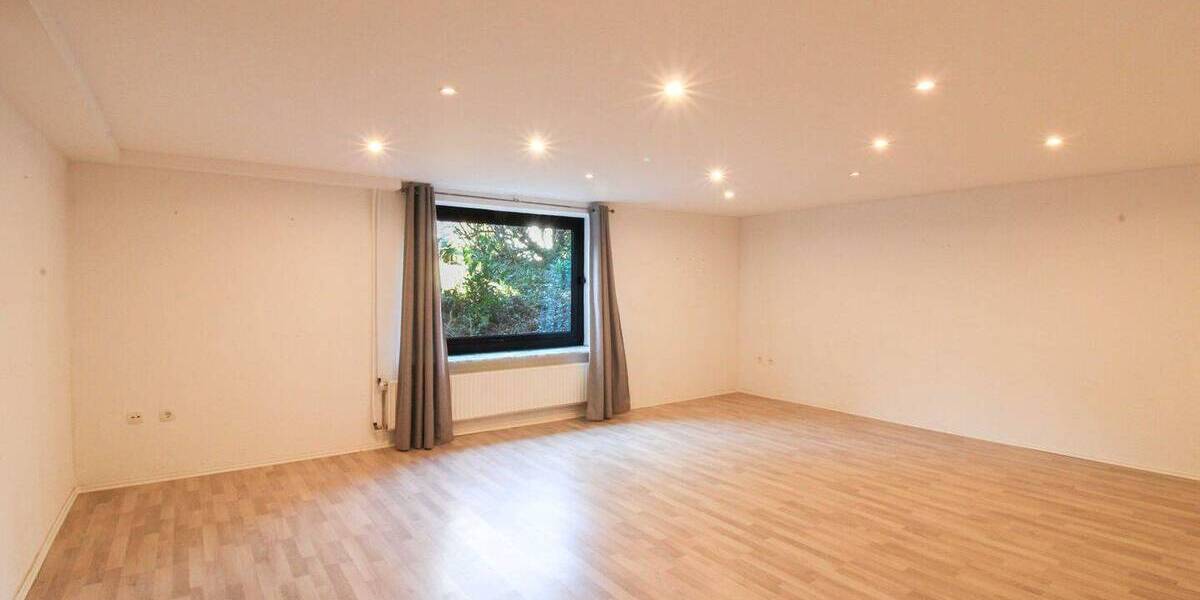 Einfamilienhaus Einbeck - 6 Zimmer, 177 m&sup2;, 389.000&euro; | Angebot:26807851