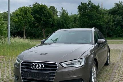 Audi A3 175.000 km 11.900 € Blankenburg 38889