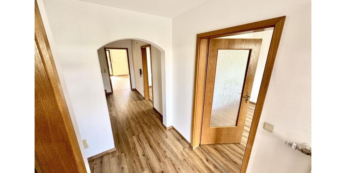 Doppelhaushälfte Augsburg Lechhausen - 6.5 Zimmer, 152 m&sup2;, 1.950&euro; | Angebot:26338323