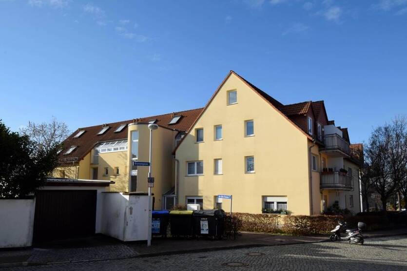 EinraumWohnung im EG mit Balkon und TG- Stellplatz