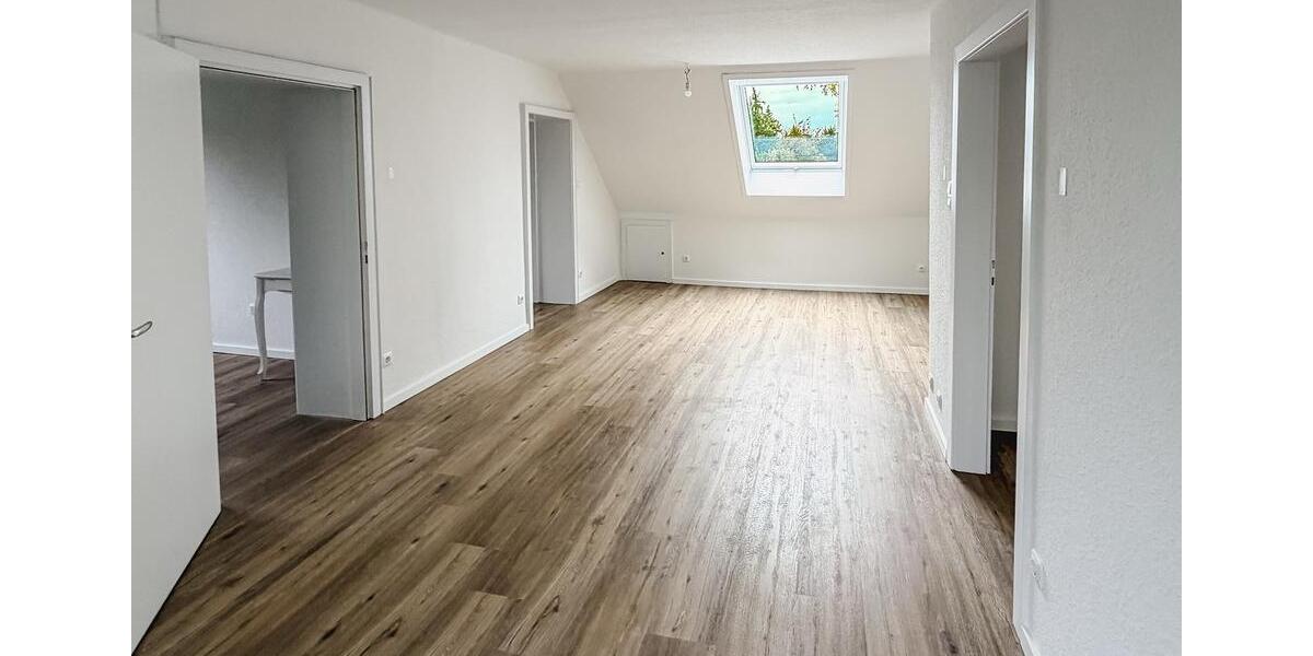 Einfamilienhaus Soltau - 6 Zimmer, 220 m&sup2;, 1.500&euro; | Angebot:25209319
