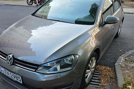 VW Golf 210.000 km 6.500 &euro; Stuttgart 70378