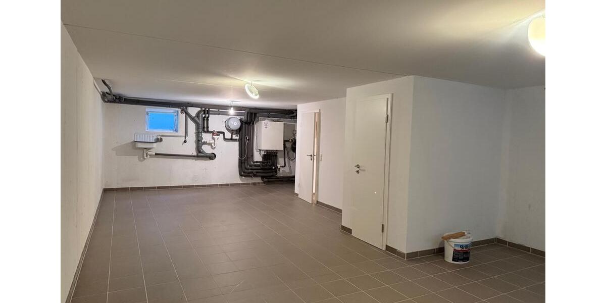 Doppelhaushälfte Sankt Augustin - 4 Zimmer, 125 m&sup2;, 1.420&euro; | Angebot:25393865
