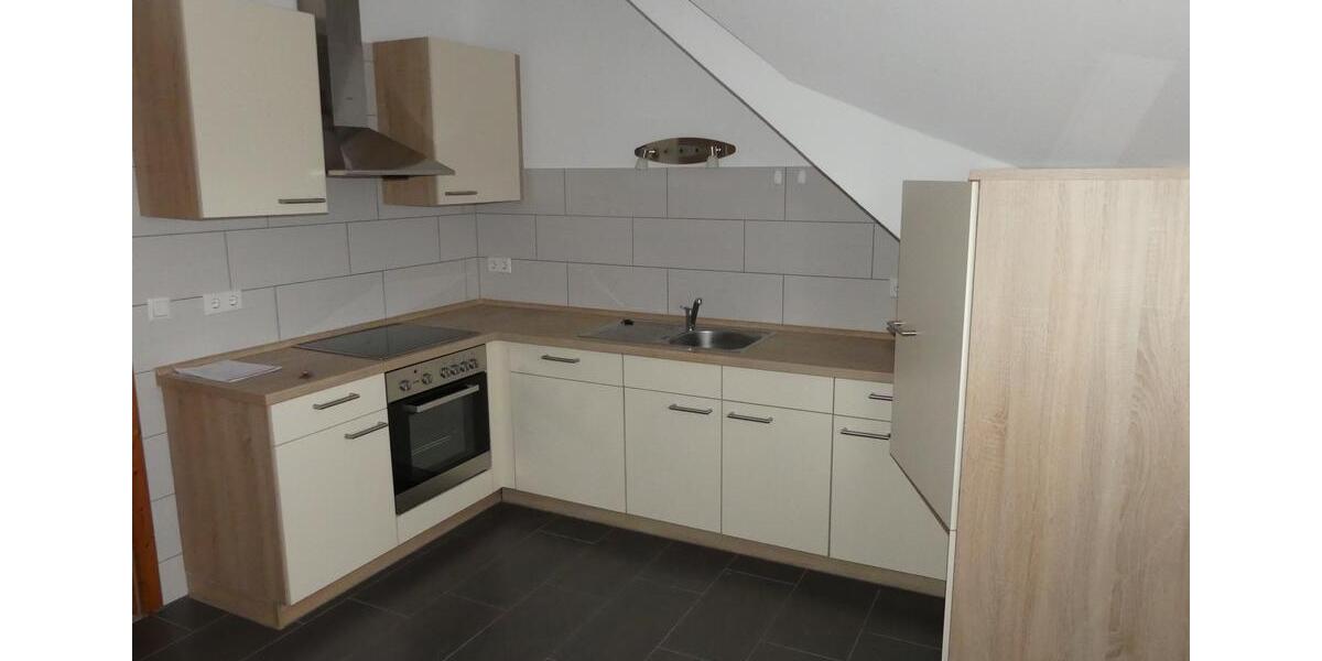 Etagenwohnung Esens - 4 Zimmer, 99 m&sup2;, 690&euro; | Angebot:25292522