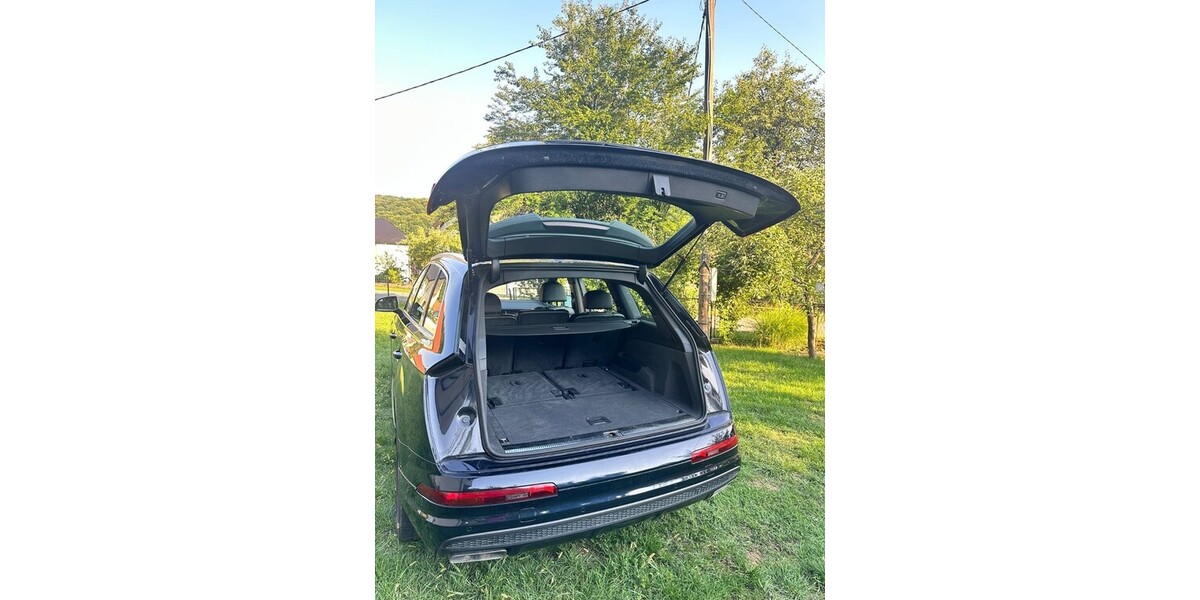 Audi Q7 145.000 km 33.800 &euro; München 80313