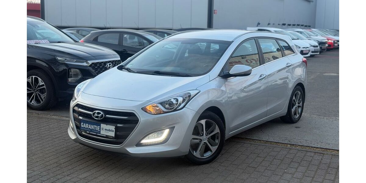 Hyundai i30 114.000 km 7.900 &euro; Ludwigshafen 67059