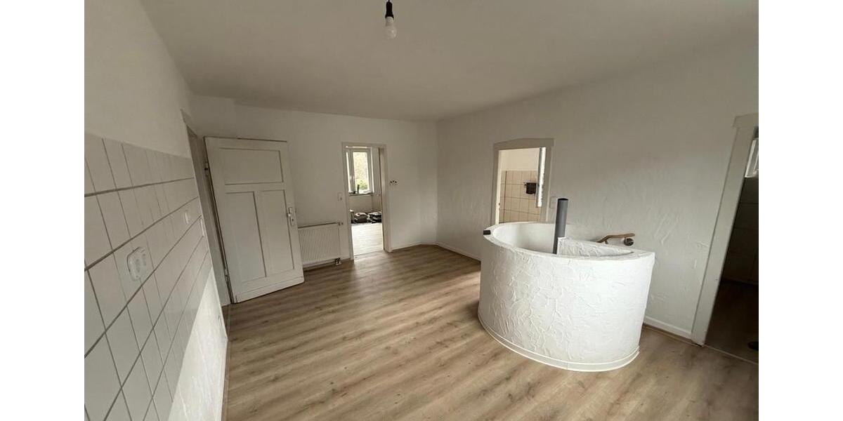 Erdgeschoßwohnung Siegen Eiserfeld - 3 Zimmer, 105 m&sup2;, 750&euro; | Angebot:25397368