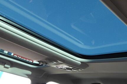 Peugeot Traveller 63.900 km 31.495 &euro; Steinau 36396