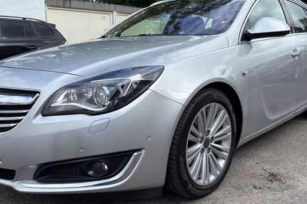 Opel Insignia 134.500 km 6.880 &euro; Detmold 32758