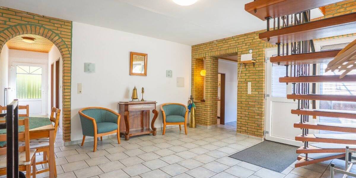 Einfamilienhaus Blomberg - 1 Zimmer, 240 m&sup2;, 549.000&euro; | Angebot:26673557