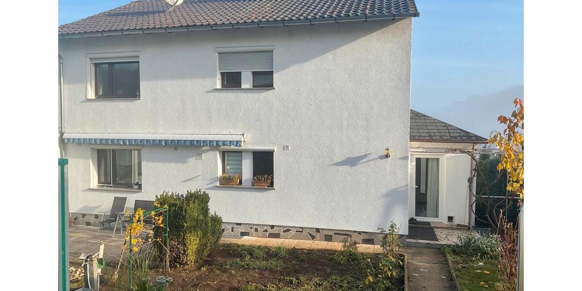 Einfamilienhaus Dautphetal - 6 Zimmer, 140 m&sup2;, 325.000&euro; | Angebot:26611187