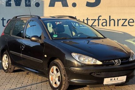 Peugeot 206 183.000 km 1.150 &euro; Bremerhaven 27576