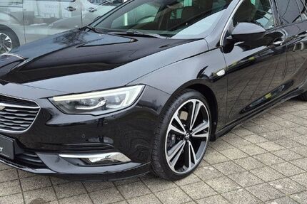 Opel Insignia 33.980 km 23.900 &euro; Halle 33790