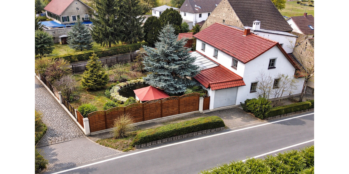 Einfamilienhaus Allstedt - 8 Zimmer, 130 m&sup2;, 115.000&euro; | Angebot:25372697