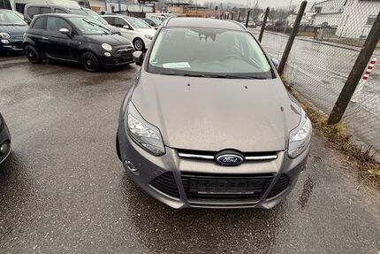 Ford Focus 158.000 km 2.350 &euro; Baienfurt 88255