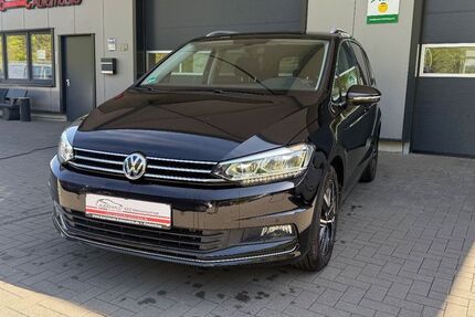 VW Touran 98.000 km 20.990 &euro; Finnentrop 57413