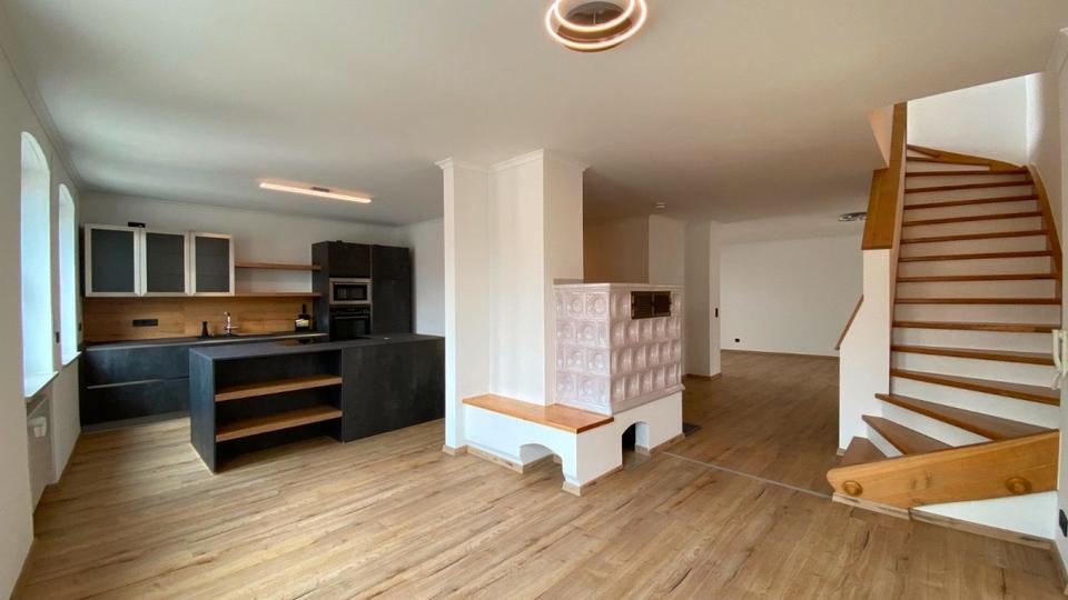 Exklusive Loft-Wohnung 6-Zi. Wohnung m. Kachelofen Dachterrasse 6 zimmer