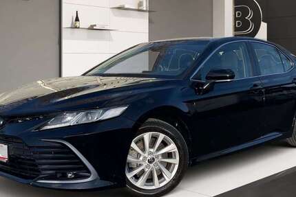 Toyota Camry 48.518 km 28.988 &euro; Köln 51067