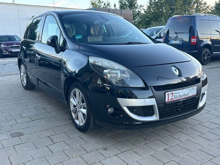 Renault Scenic 131.000 km 5.700 € Villingen-Schwenningen 78052