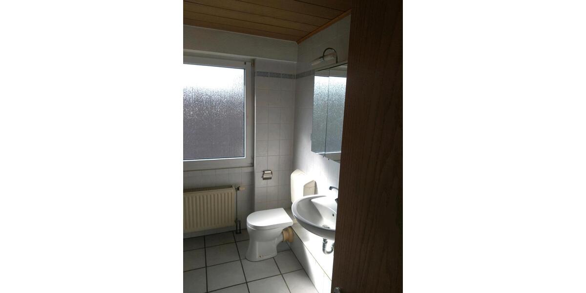 Etagenwohnung Wickede (Ruhr) - 4 Zimmer, 105 m&sup2;, 750&euro; | Angebot:25417013
