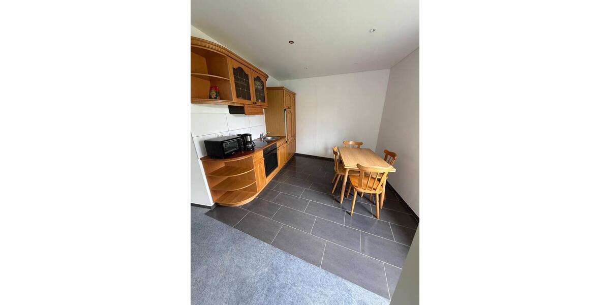 Einfamilienhaus Bad Gandersheim - 8 Zimmer, 245 m&sup2;, 265.000&euro; | Angebot:26260793