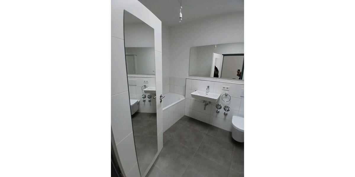 Tolle Penthouse Wohnung zu vermieten 3 zimmer