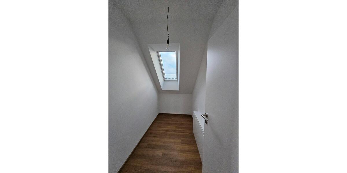 Etagenwohnung Bremerhaven Leherheide - 3 Zimmer, 88 m&sup2;, 1.100&euro; | Angebot:26082824