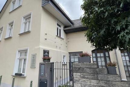 Eine wahrhaftige Rarität: Wunderschönes und denkmalgeschütztes Einfamilienhaus im Herzen von Gießen, Tiefenweg 5 6 zimmer