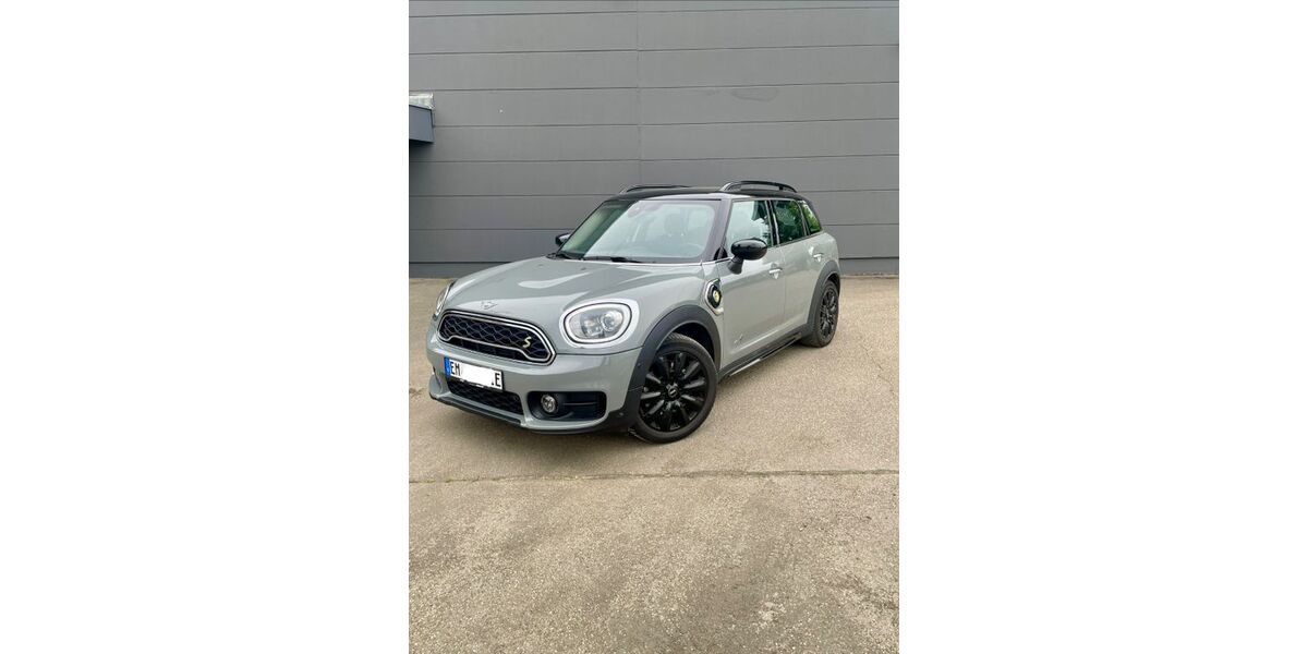 Mini Countryman SE (Cooper) 24.700 km 25.000 &euro; Emmendingen 79312