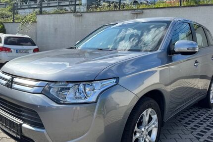 Mitsubishi Outlander 114.850 km 8.499 € Kelkheim 65779