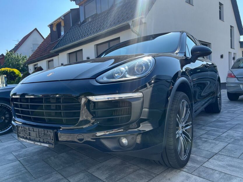 Porsche Cayenne 208.000 km 28.950 € Mannheim 68169
