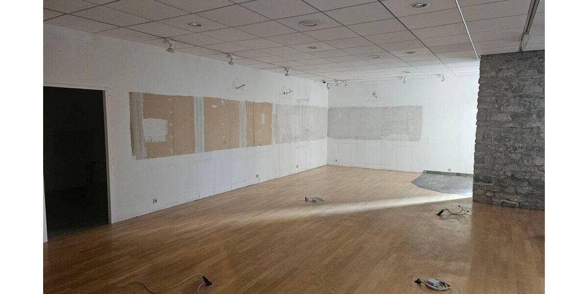 Gewerbeobjekt Heidenheim Innenstadt - 3 Zimmer, 106 m&sup2;, 225.000&euro; | Angebot:26155156