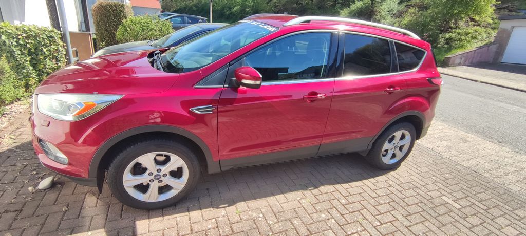 Ford Kuga 124.300 km 9.500 &euro; Idar-Oberstein 55743