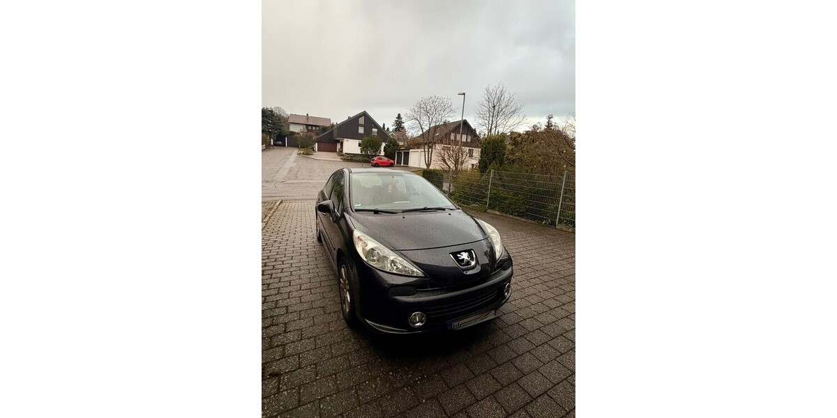 Peugeot 207 191.000 km 2.690 &euro; Engelsbrand 75331